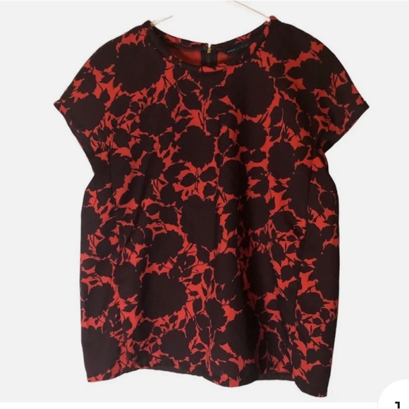 Marc Jacobs short sleeve abstract top - Picture 3 of 4